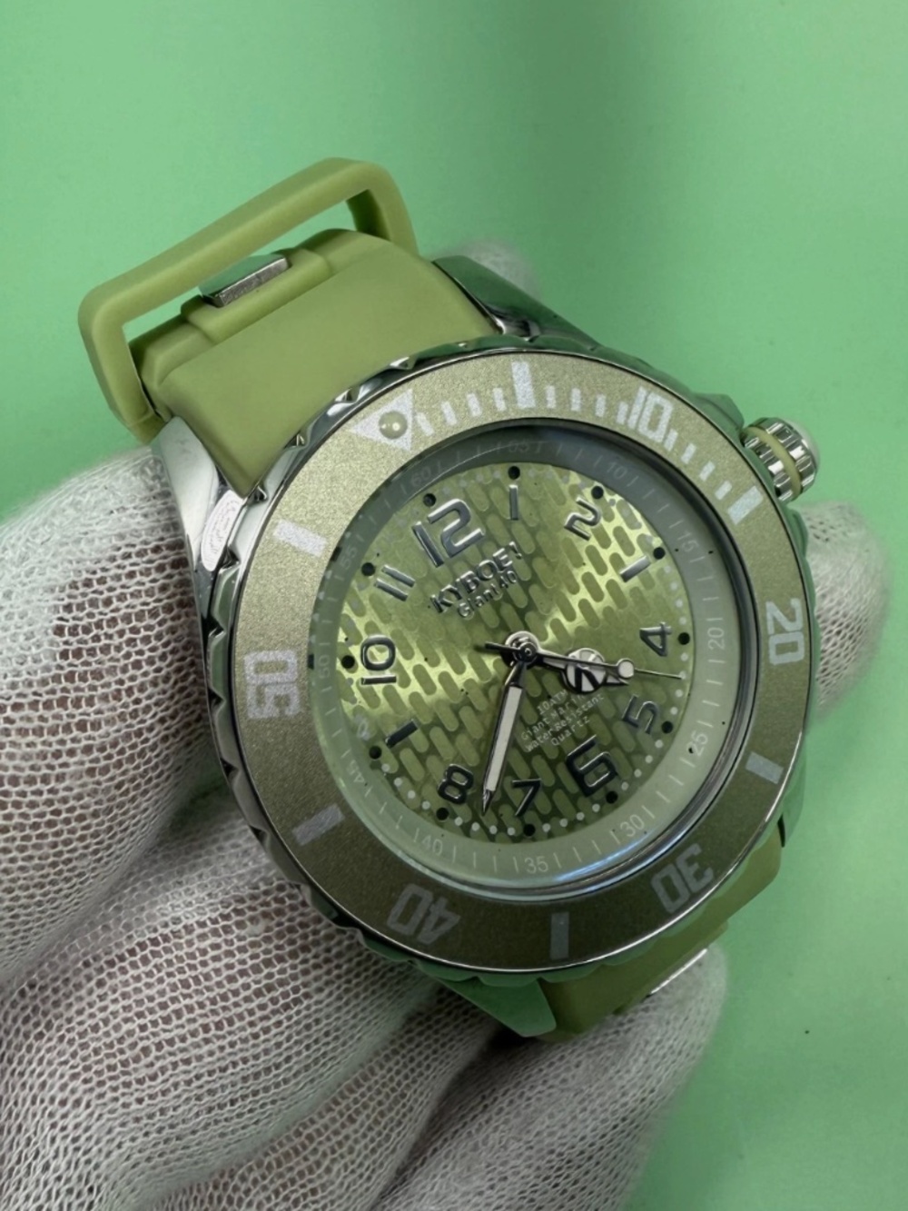 KYBOE! Giant Mariner 40mm Lime 10ATM Water Resistance Quartz Watch KY40-04215